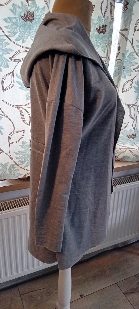 Kardigan narzutka Stretch 38/M.