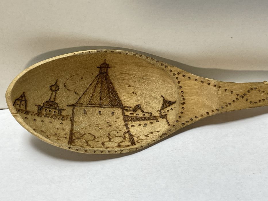 Ложка деревʼяна з випалюванням Соловки 1436
