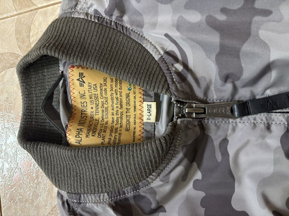 бомбер alpha industries