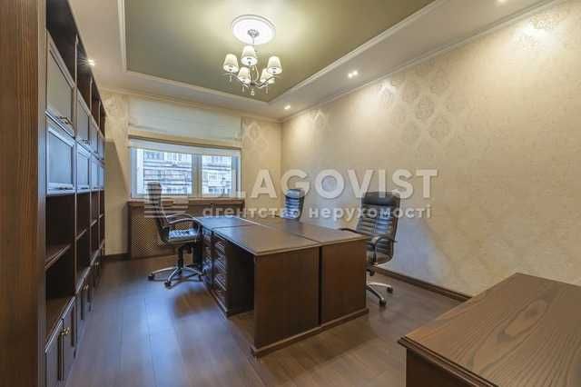 Продам 3 кімн кварт в ЖК Парк-хол Горький центр Антоновича 131