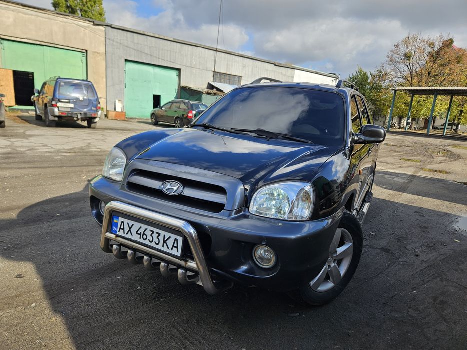 Автомобиль хюндай сантафе