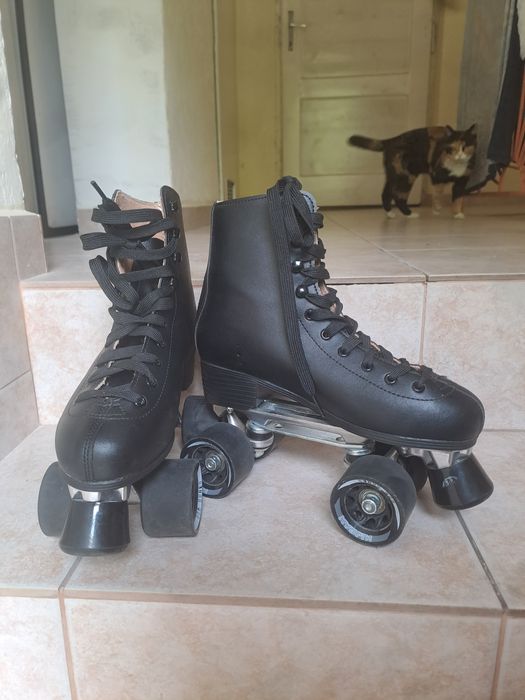 Sprzedam wrotki NIJDAM rozmiar 38