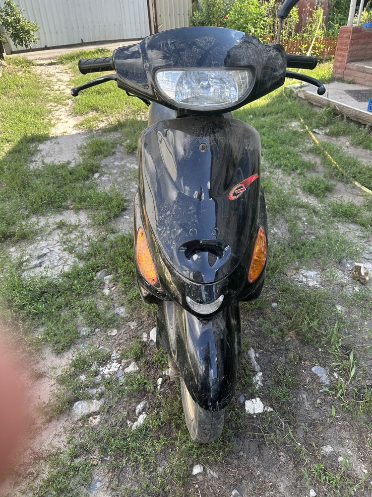 Продаю мопеда китаєць