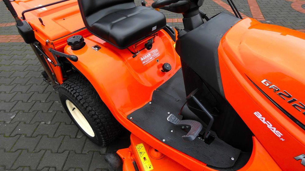 Traktorek kosiarka KUBOTA GR2120 PŁUG Diesel (031101.5) - Baras