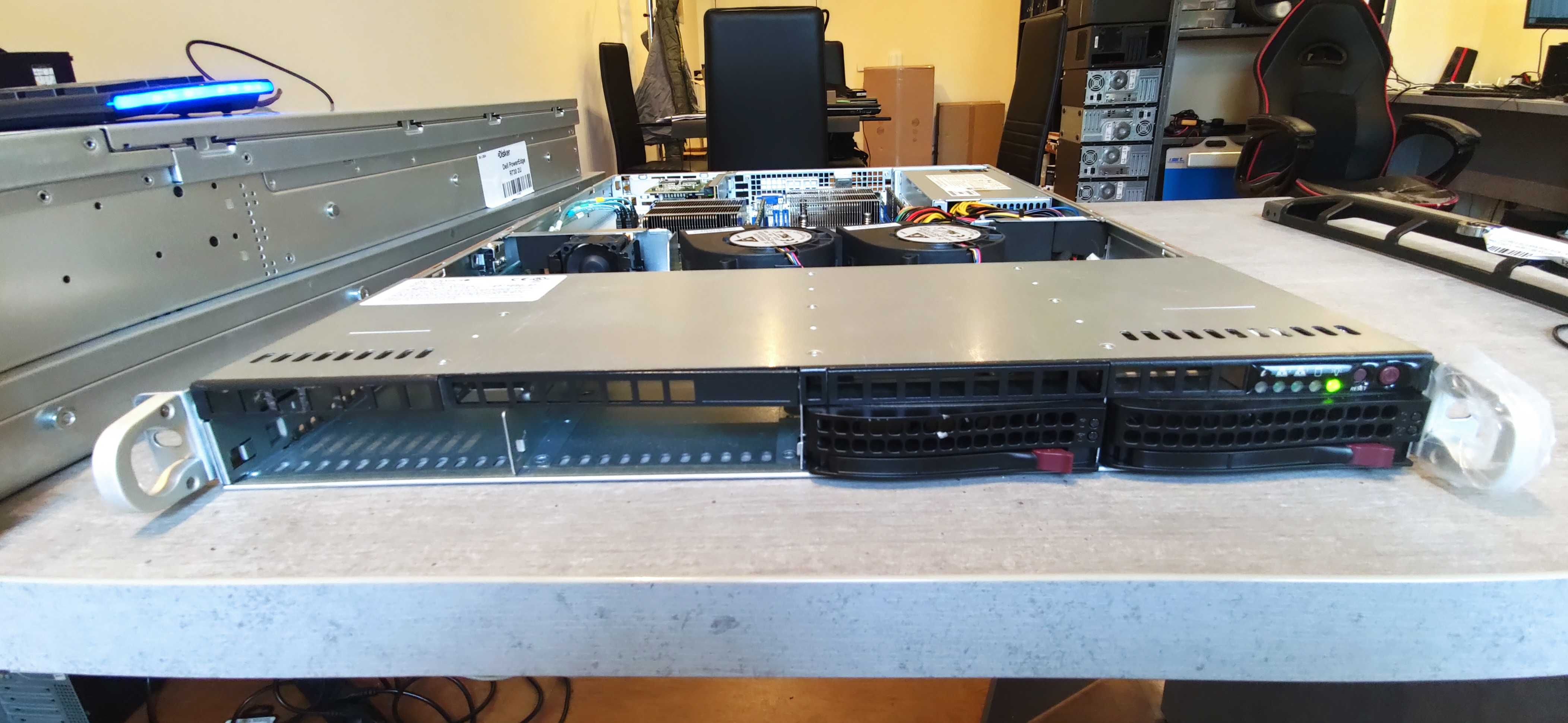 Servidor SUPERMICRO CSE-813, MB X10DRD-L, 64GB,  2 Xeons E5-2623 V3