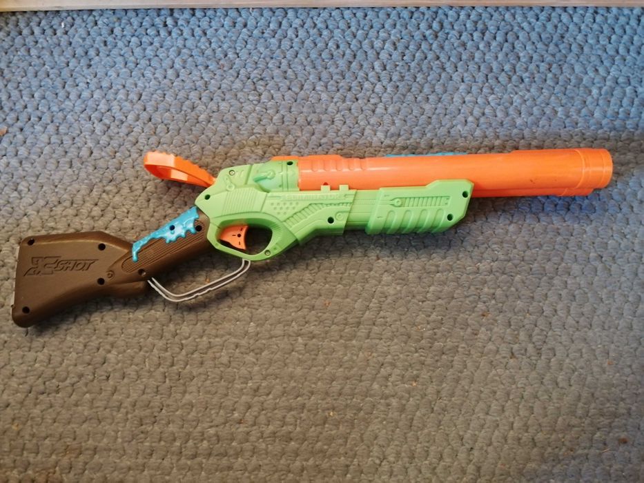Pistolet Xshot eliminator