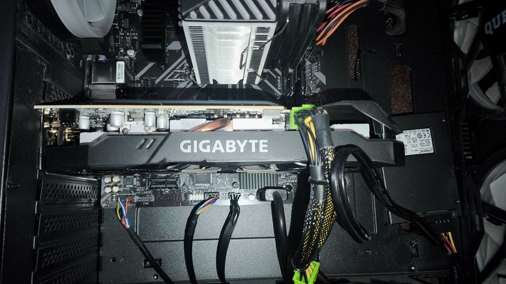 Відеокарта GTX 1660 Super Gigabyte 6gb
