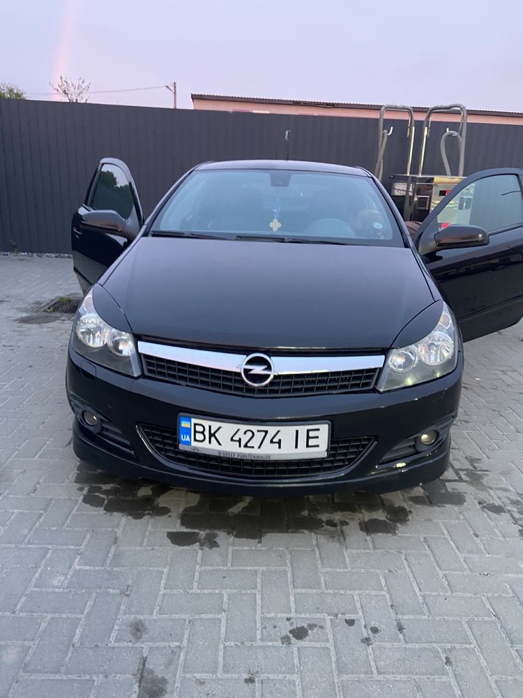 Продам Opel Astra 2008