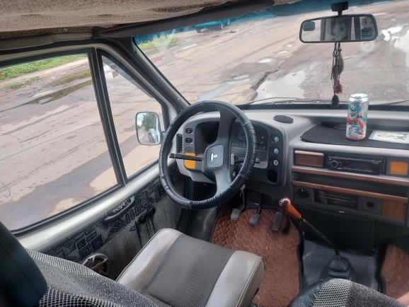 Продам Форд транзит 2.5 дизель переоформлення присутне