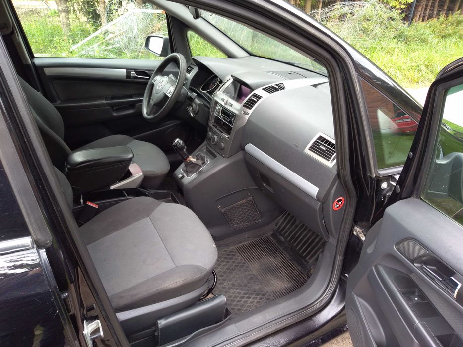 Opel Zafira B 2006 rok 1.6 benz/LPG