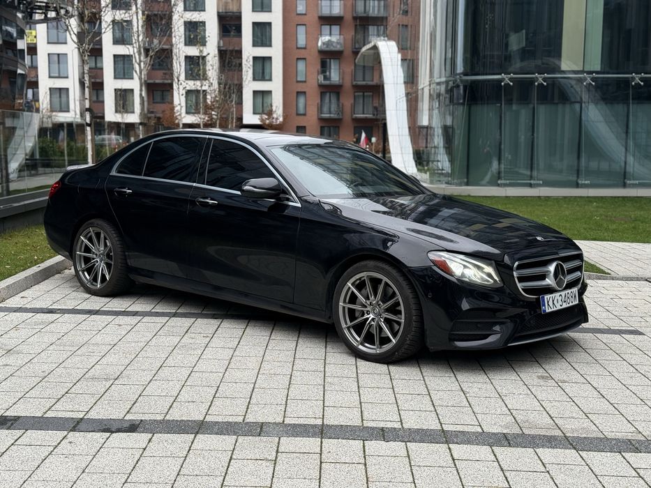 Mercedes-Benz E300 W213 4Matic AMG Line