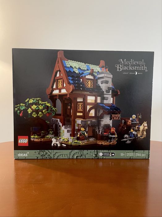 Lego 21325 - Średniowieczna Kuźnia