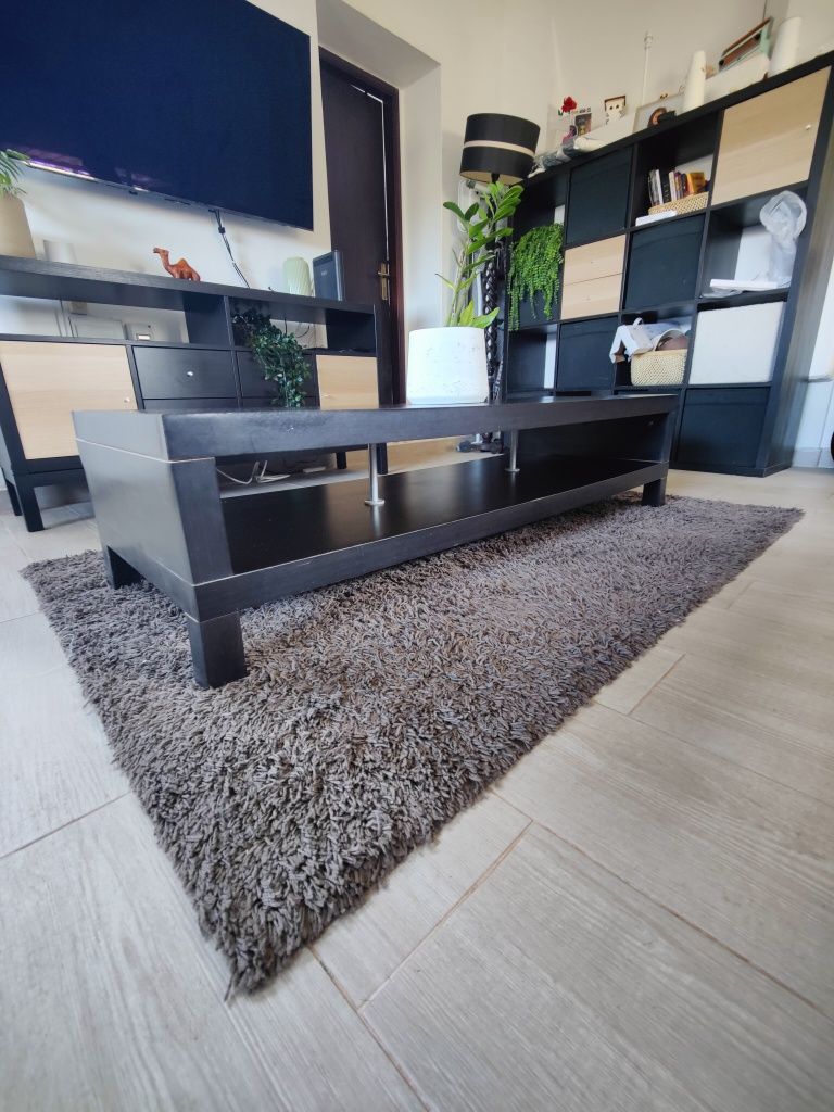 Mesa TV IKEA bom estado
