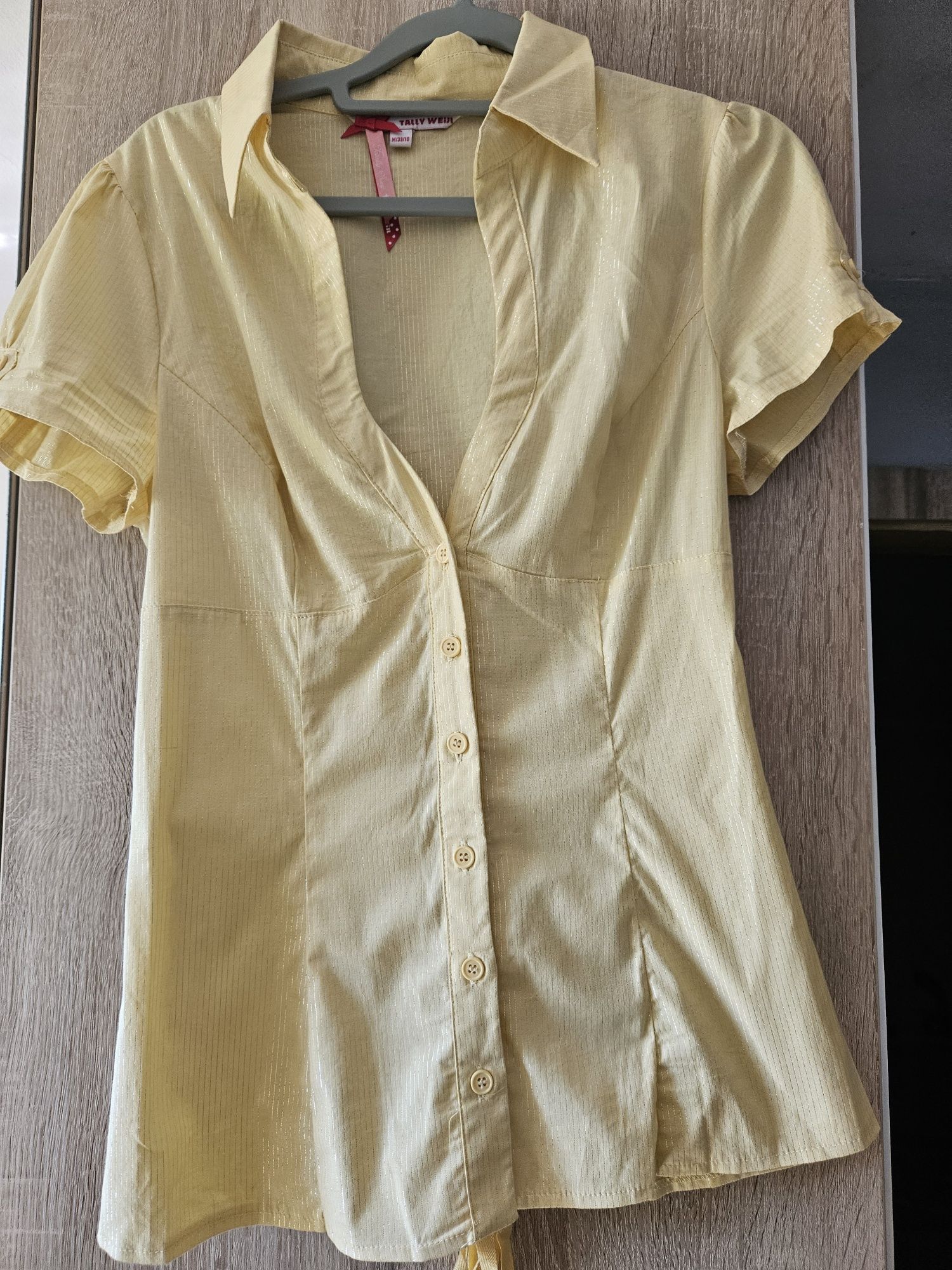 Oryginalna zółta koszula z wiązaniem na placach Tally Weijl M