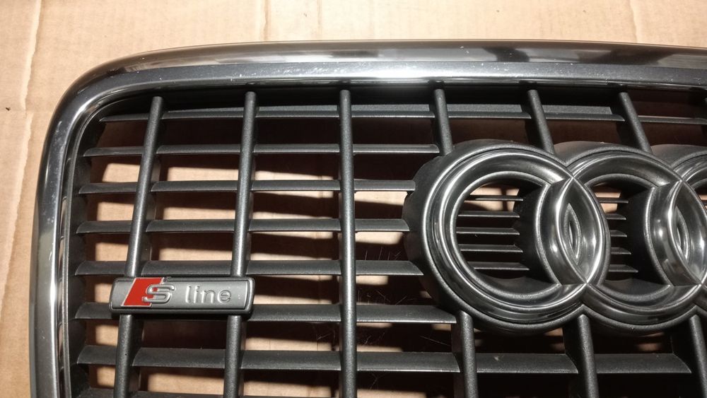 Audi A6 C6 S-Line  Atrapa Grill Chrom Defekt