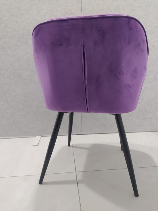 Krzesło welurowe