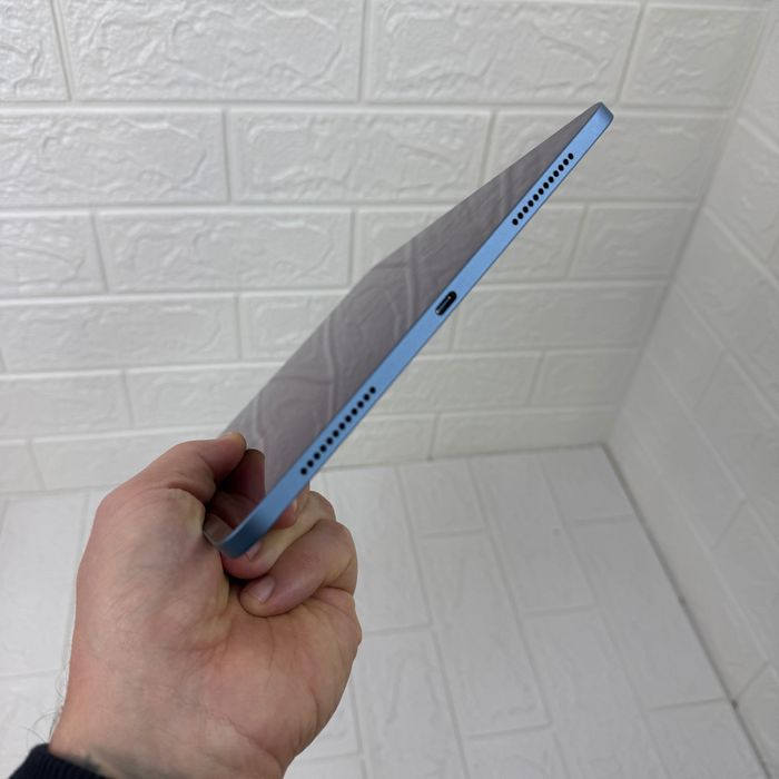 №2591	(MM9E3) iPad Air 5 10.9" 2022 Wi-Fi 64GB Blue