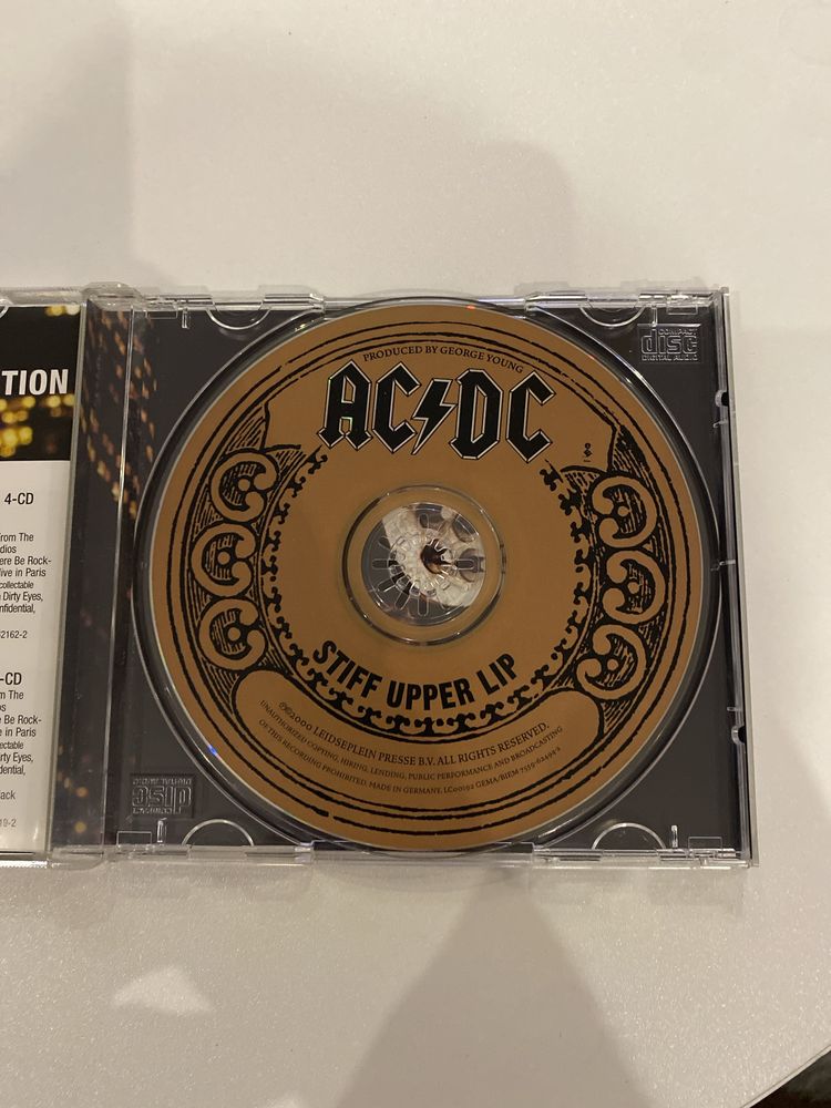 AC/DC Stiff upper lip