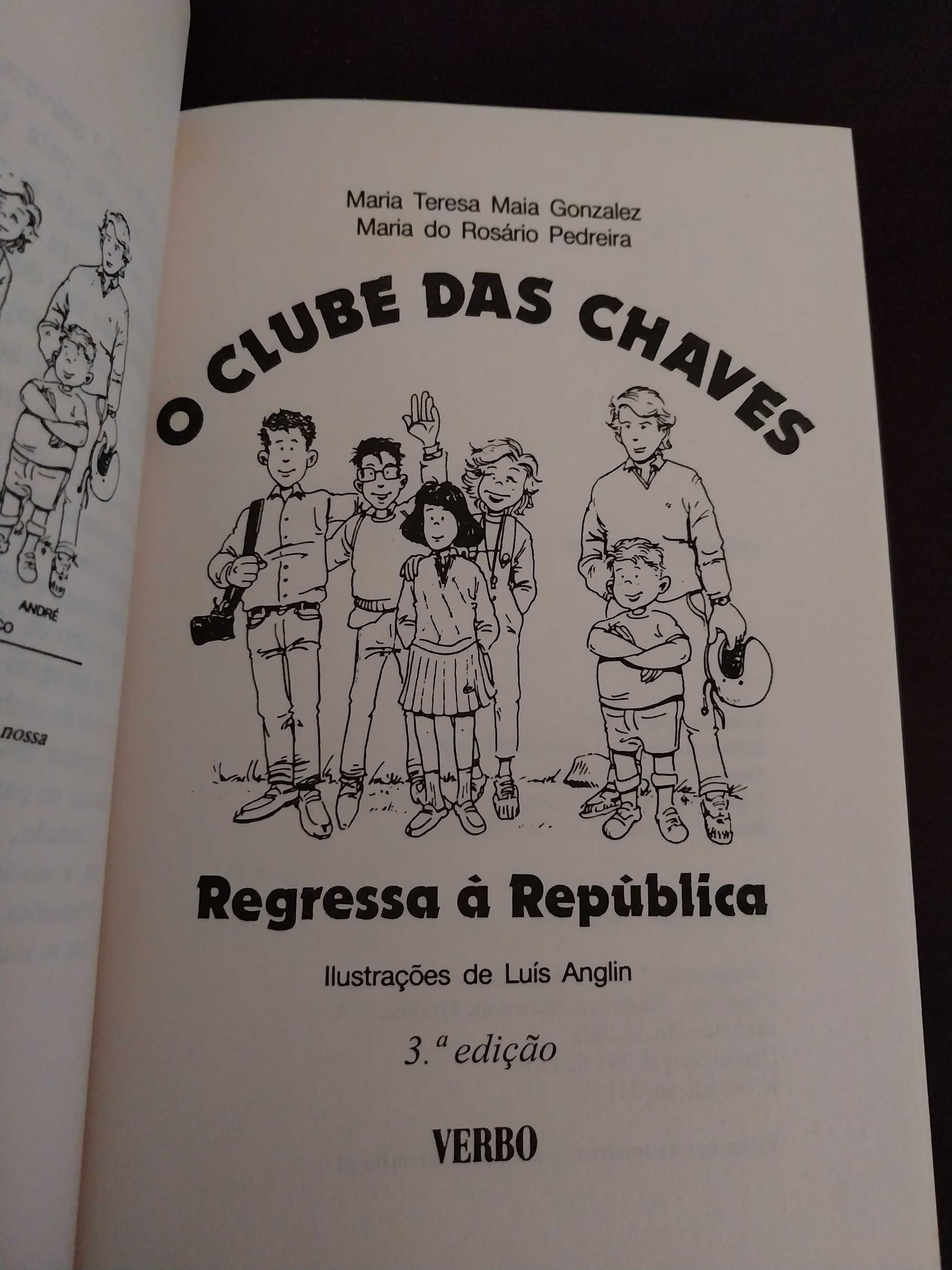 “Clube das Chaves - Regressa À República” (Volume 17)
