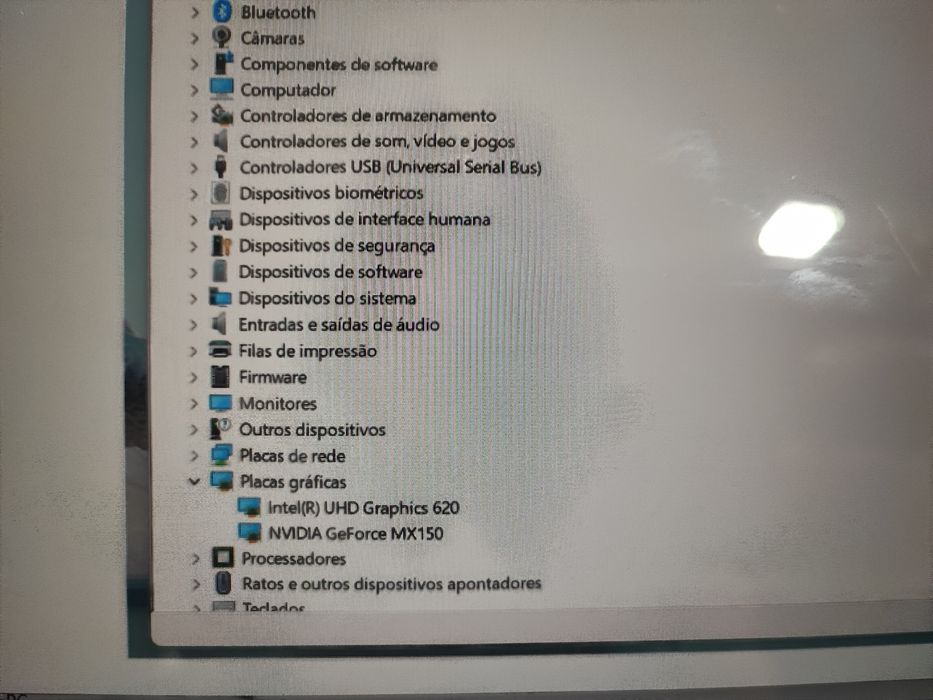 Portátil Lenovo ideapad 530s-14ikb com placa gráfica dedicada