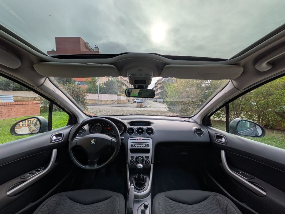 Peugeot 308 SW 1.6 HDi 7 lugares