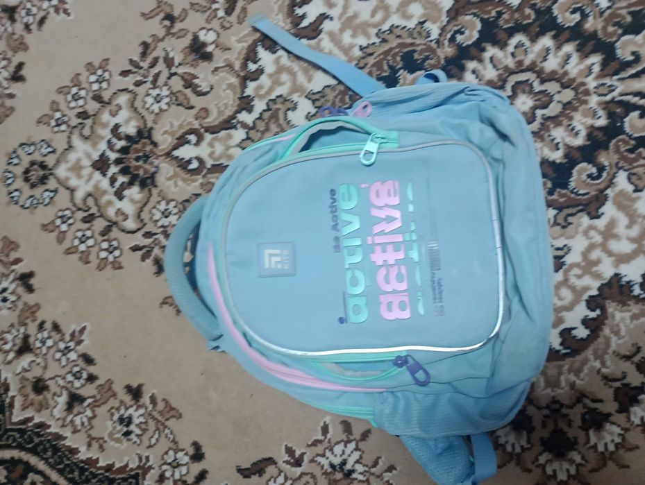 Рюкзак для школи, пересилаю