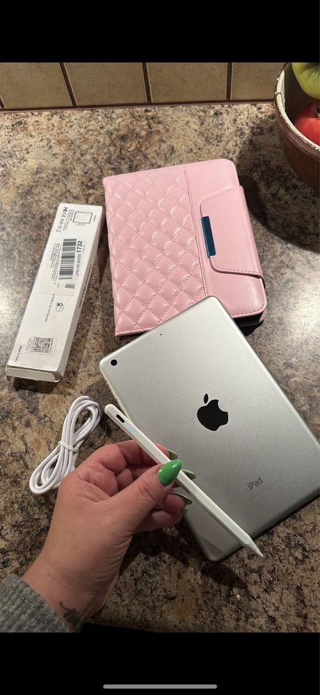 Tablet iPad Apple Retina - super stan