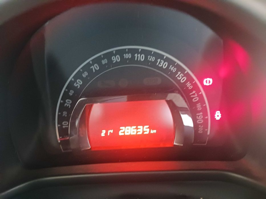 Renault Twingo 2018 (dezembro)  CABRIO / 28 635 km / Como novo !!!