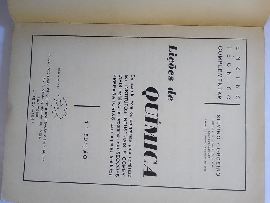 Química, livros de estudo antigos.