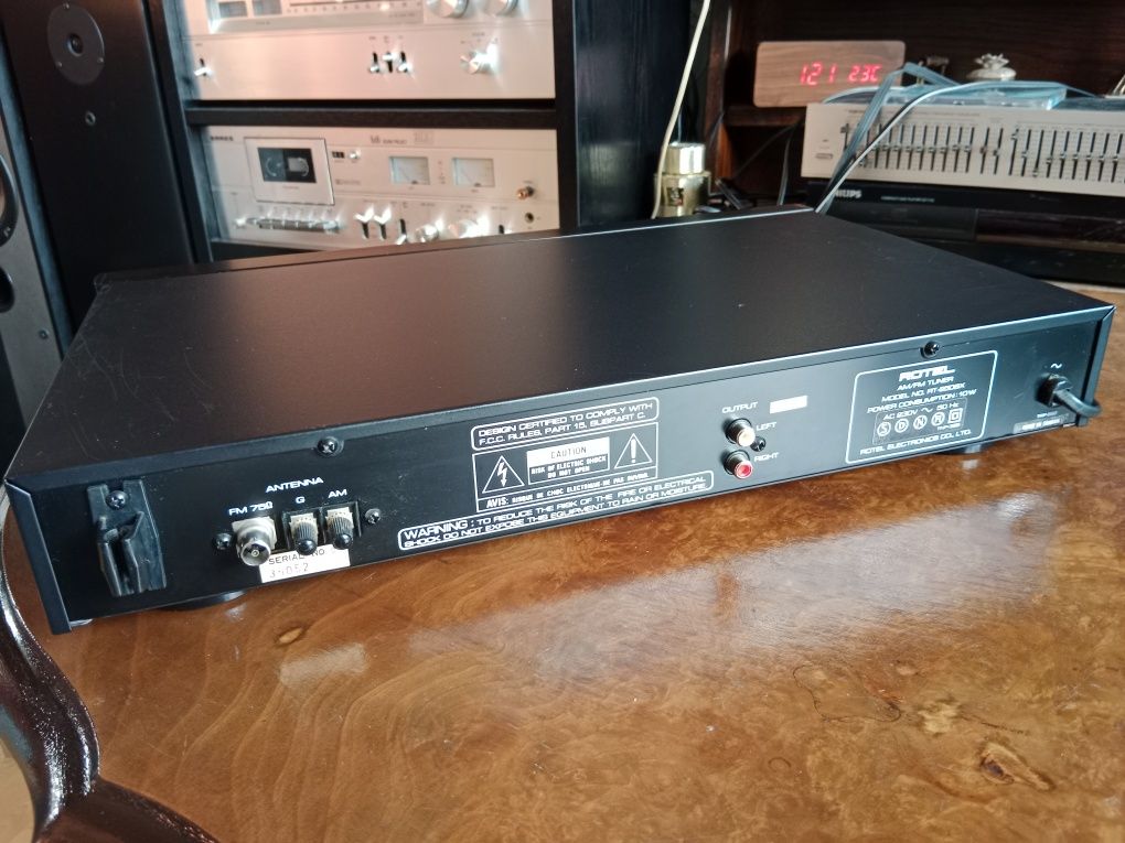Tuner Rotel RT-950BX