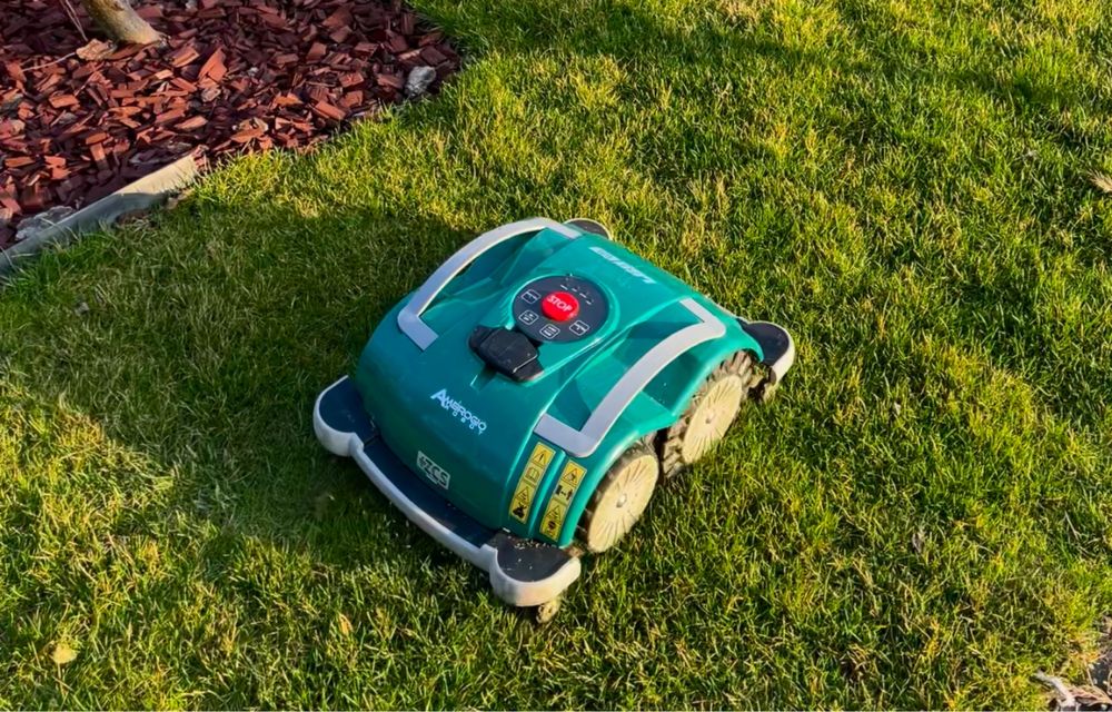 Robot koszący Ambrogio L60 elite