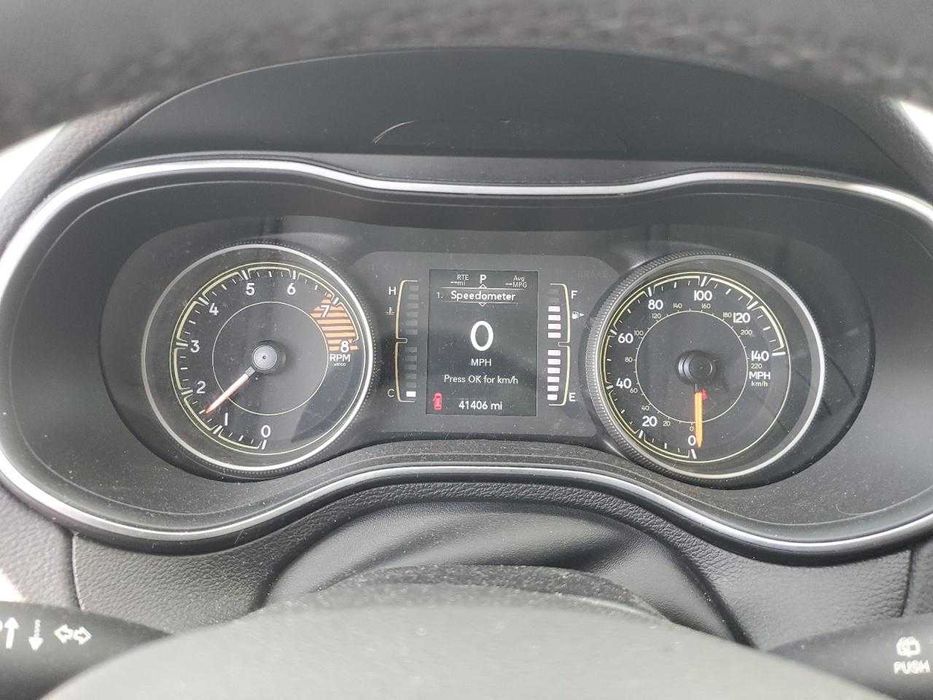 JEEP Cherokee latitude lux 2021