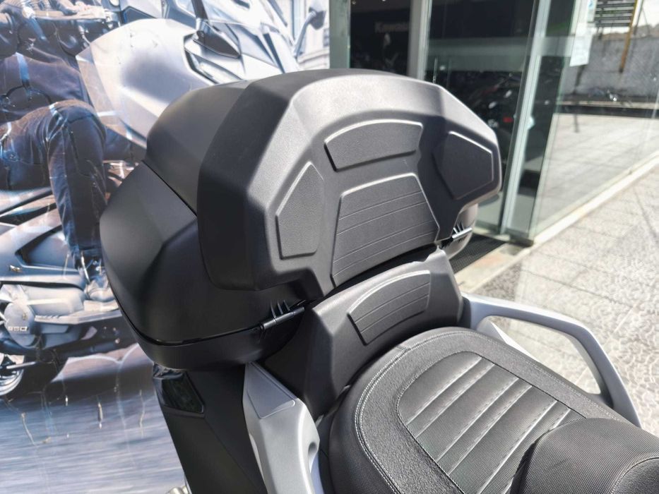 Peugeot Metropolis 400SW carta B