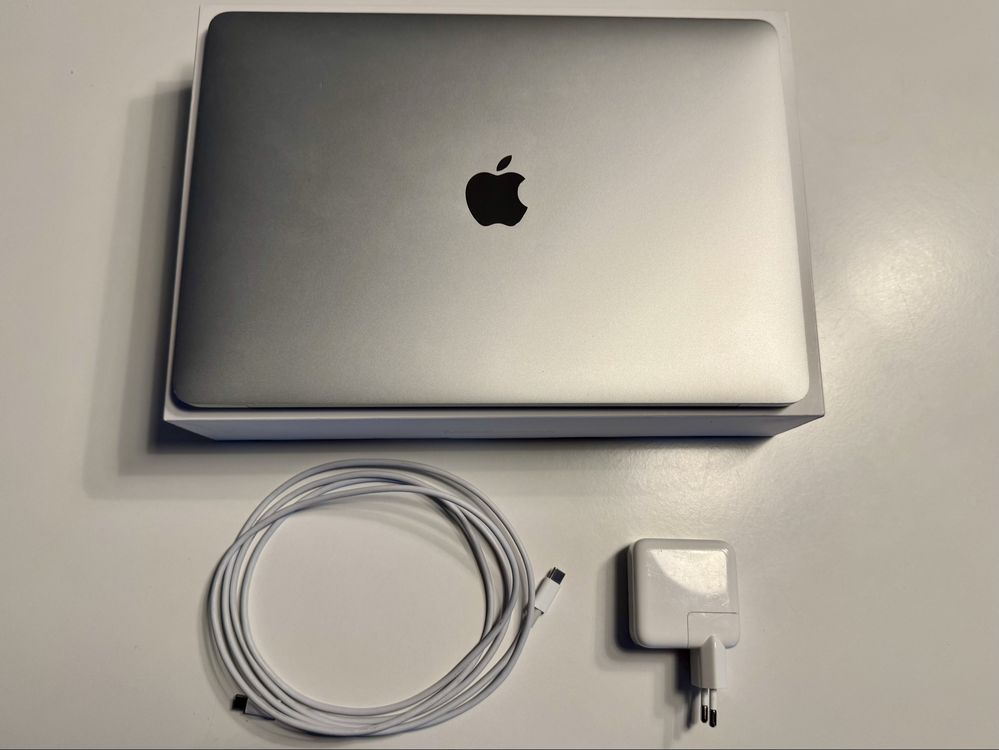 Macbook 13 A1932