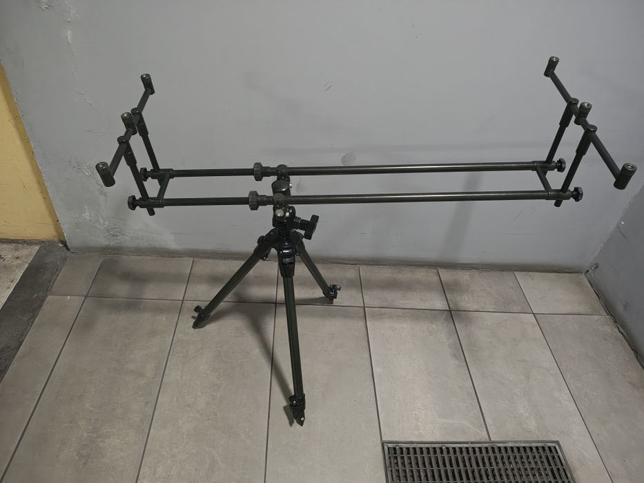 Stojak na wędk,i Rod pod- tandem baits