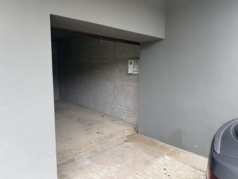 Власник, продам гараж ЖК Amsterdam Амстердам, Озерна