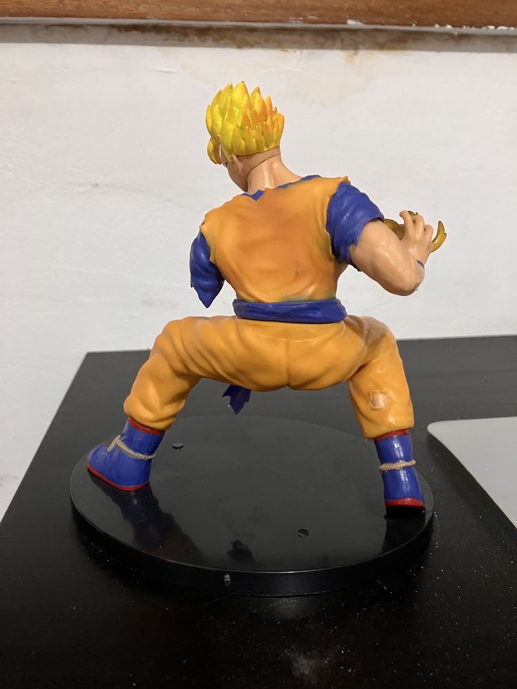 Estátua Dragon Ball