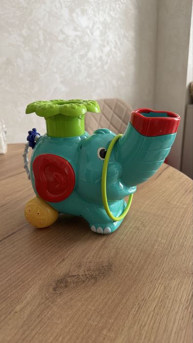 Інтерактивна іграшка слоник що стріляє