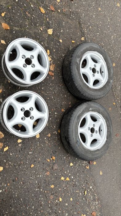 Felgi koła do Poloneza FSO 4x98 5J et 29 oryginalne 5-ramienne