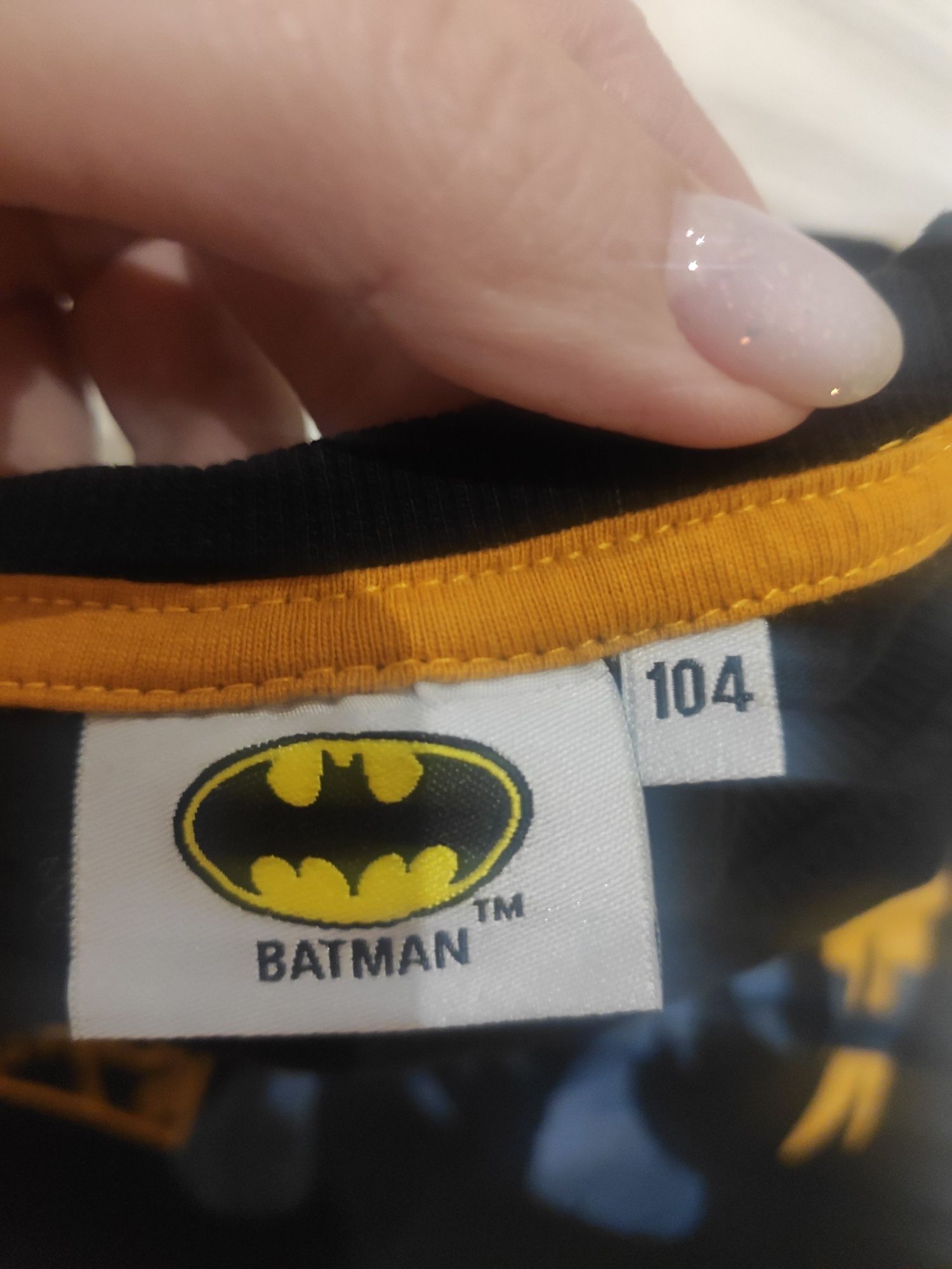 Bluzka Batman rozmiar 104