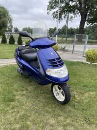 Skuter Piaggio Hexagon 125