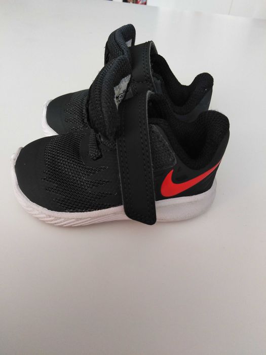 Buciki niemowlęce rozm 17 Nike