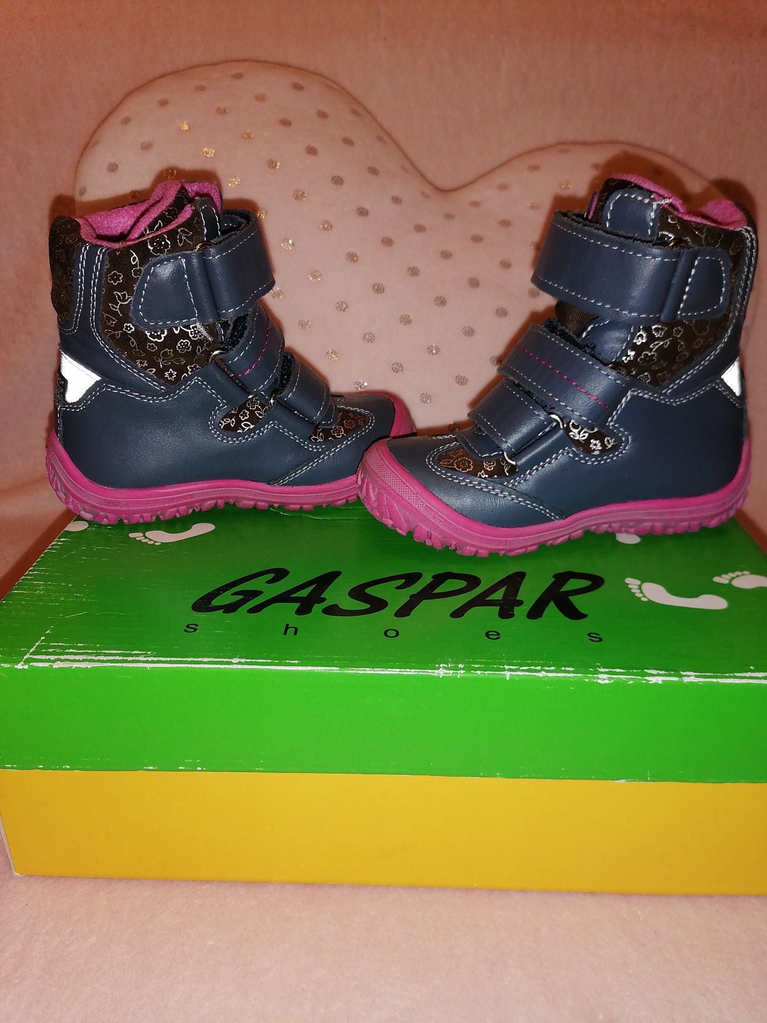 Kozaki buty zimowe Gaspar r 24