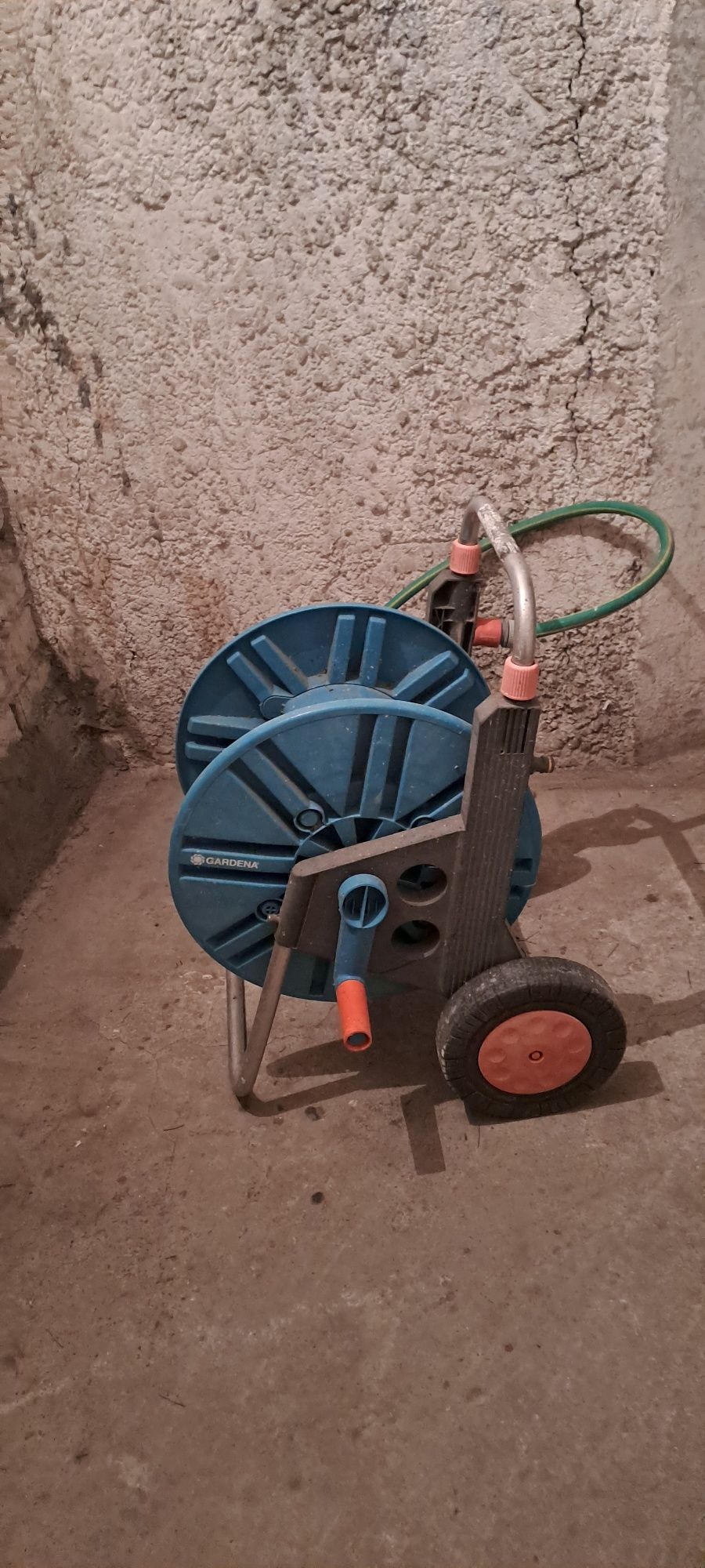 Zwijacz gardena wózek