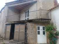 Casa de aldeia T2 em Azinhoso de 146,00 m2