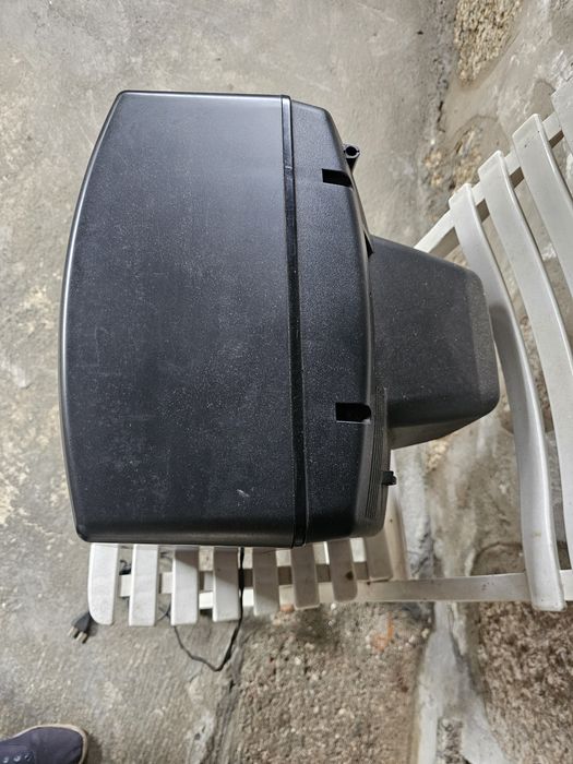 TV Sanyo com comando