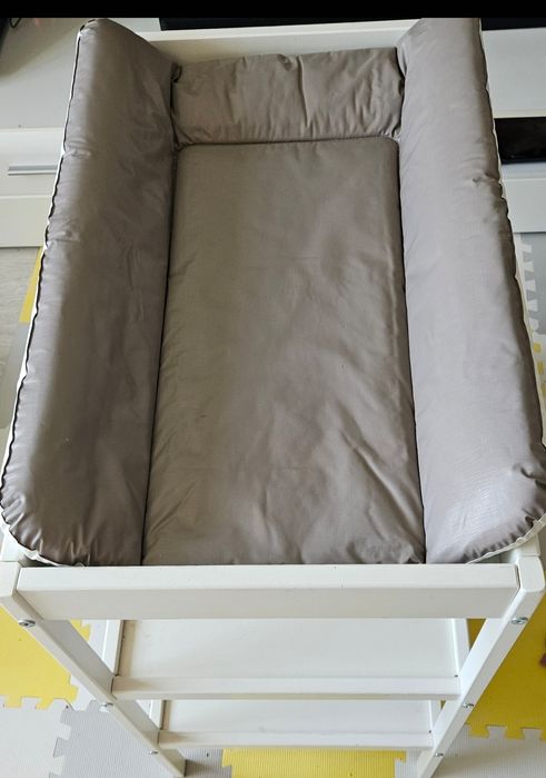 Woodies przewijak drewniany plus dmuchany przewijak.