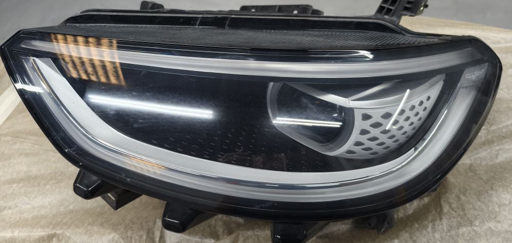 Faróis Volkswagen ID3