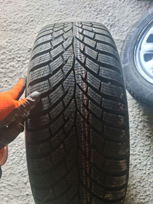 205/55 R16 Continental rok 21 bieznik 9mm