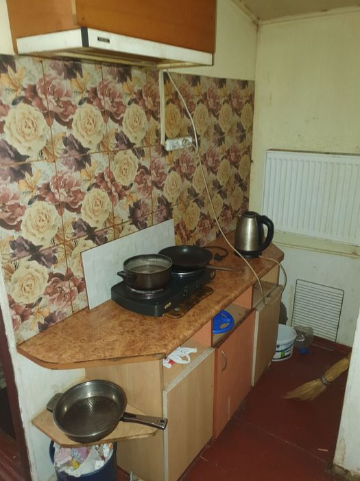 Сдам посуточно свои комнаты,или их части в небогатом ч/д на Черёмушках